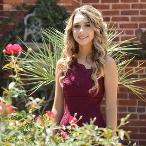 Meet your Posher, Katelyn